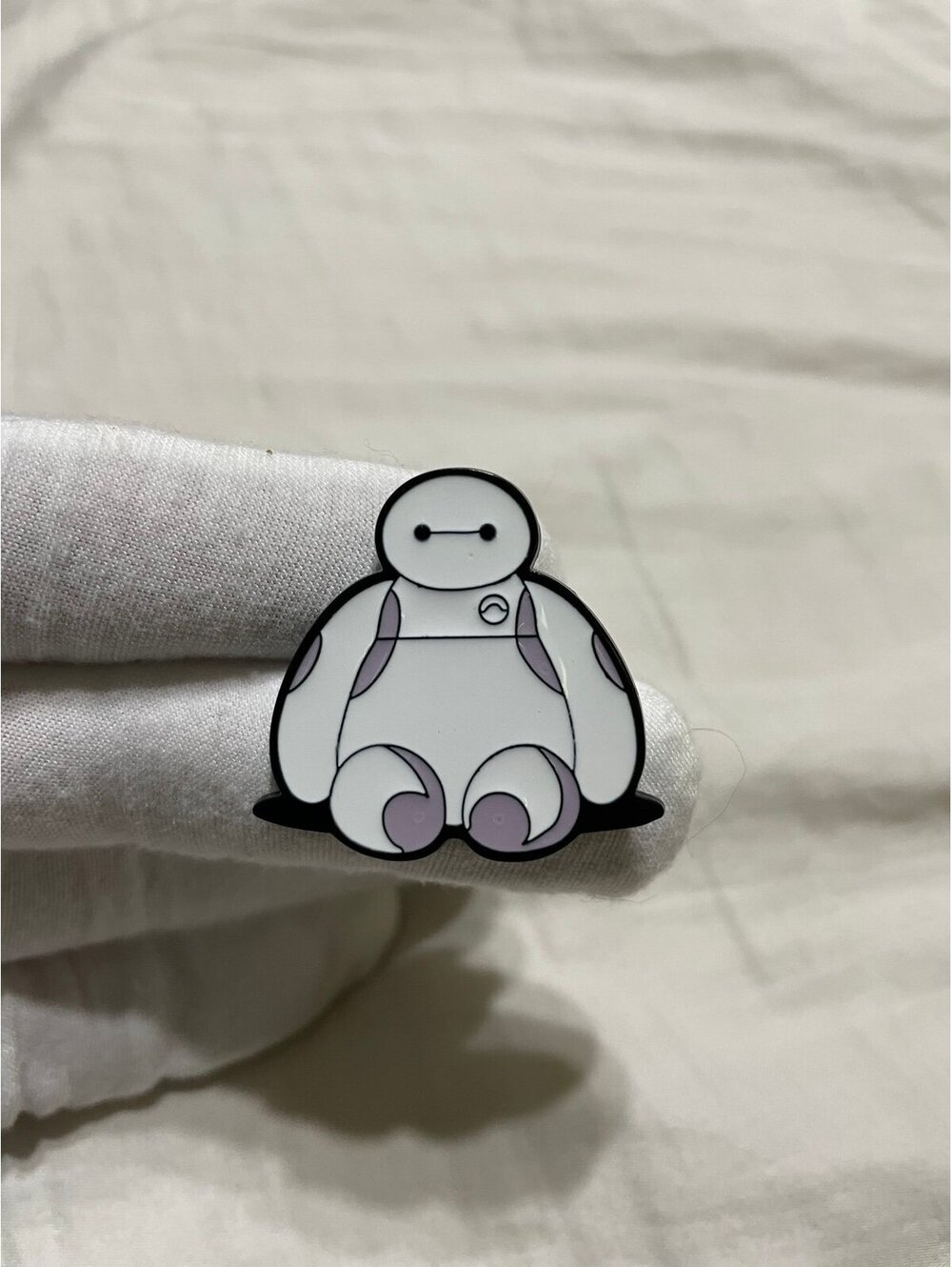 Big hero 6 enamel pin brooch anime cartoon cute funny sitting